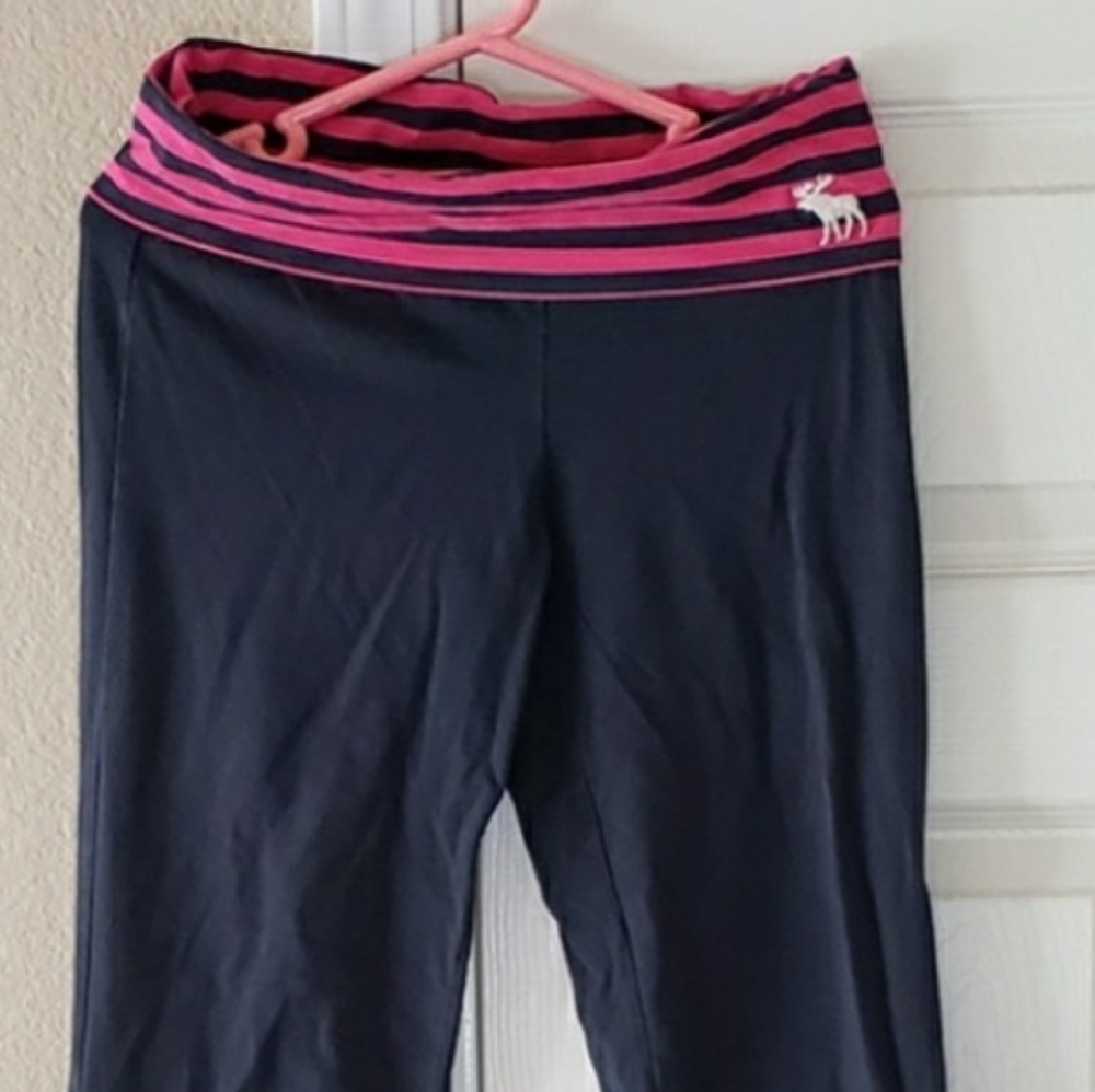 Yoga pants